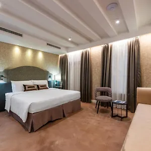 Hotel Acca Venise
